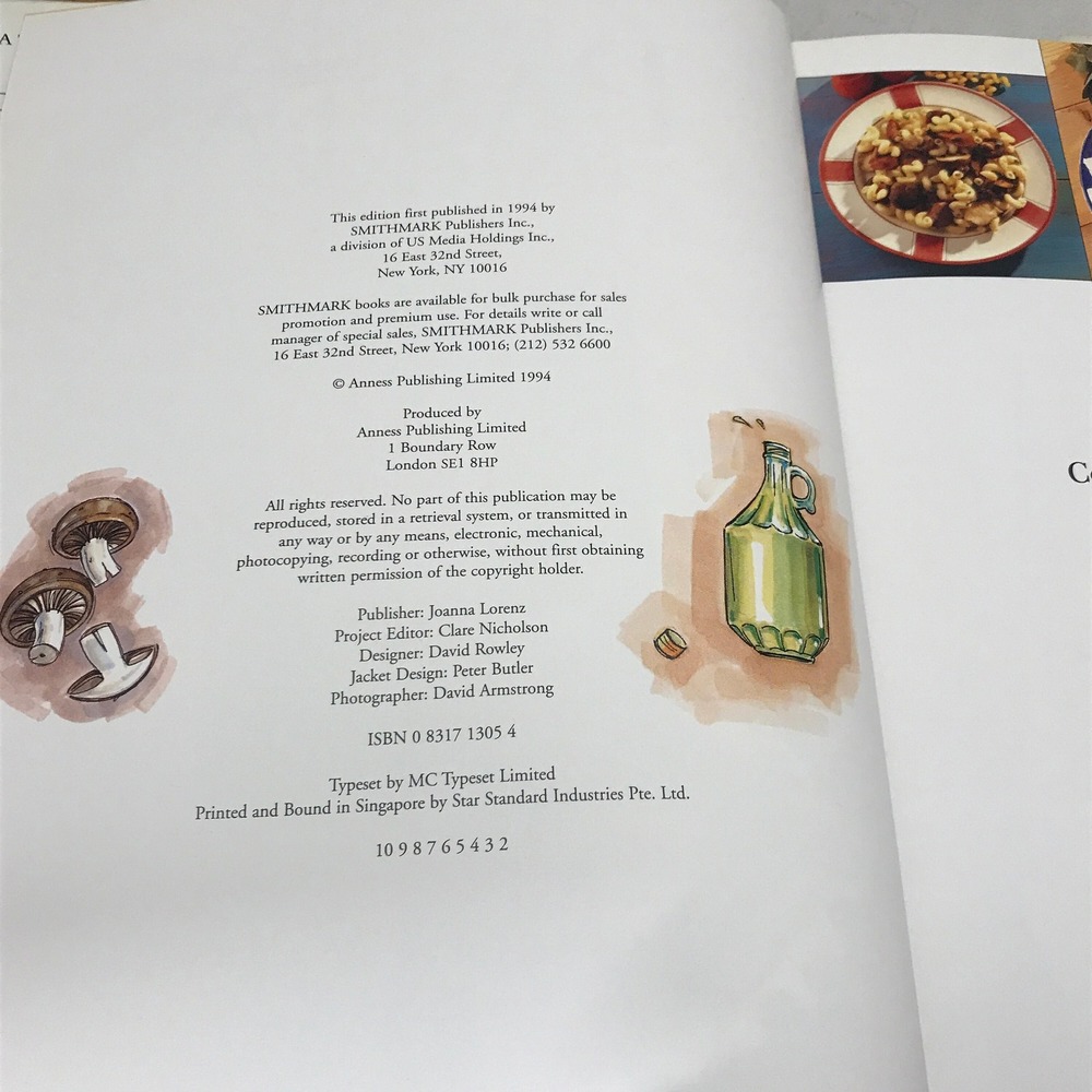 Classic Pasta Sauces, Creative Cooking Library, Step by Step Photos, Cook Book - Picture 2 of 6